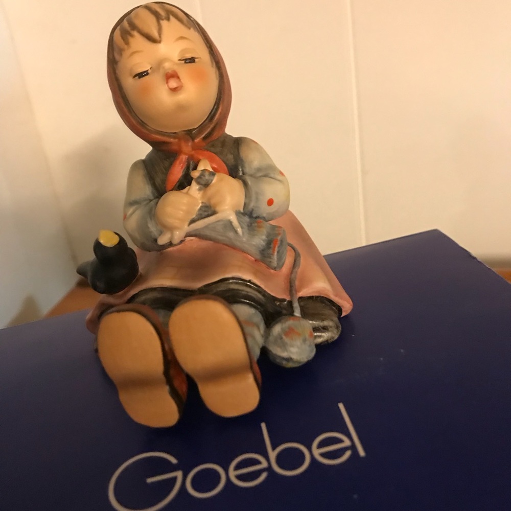 #69 HAPPY PASTIME GOEBEL HUMMEL FIGURINE